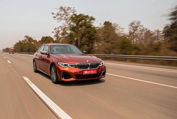 Decoding luxury auto worth: a comprehensive uk guide to premium vehicle depreciation